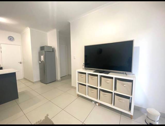 2 BEDROOM APARTMENT FOR SALE IN UMHLANGA CENTRAL